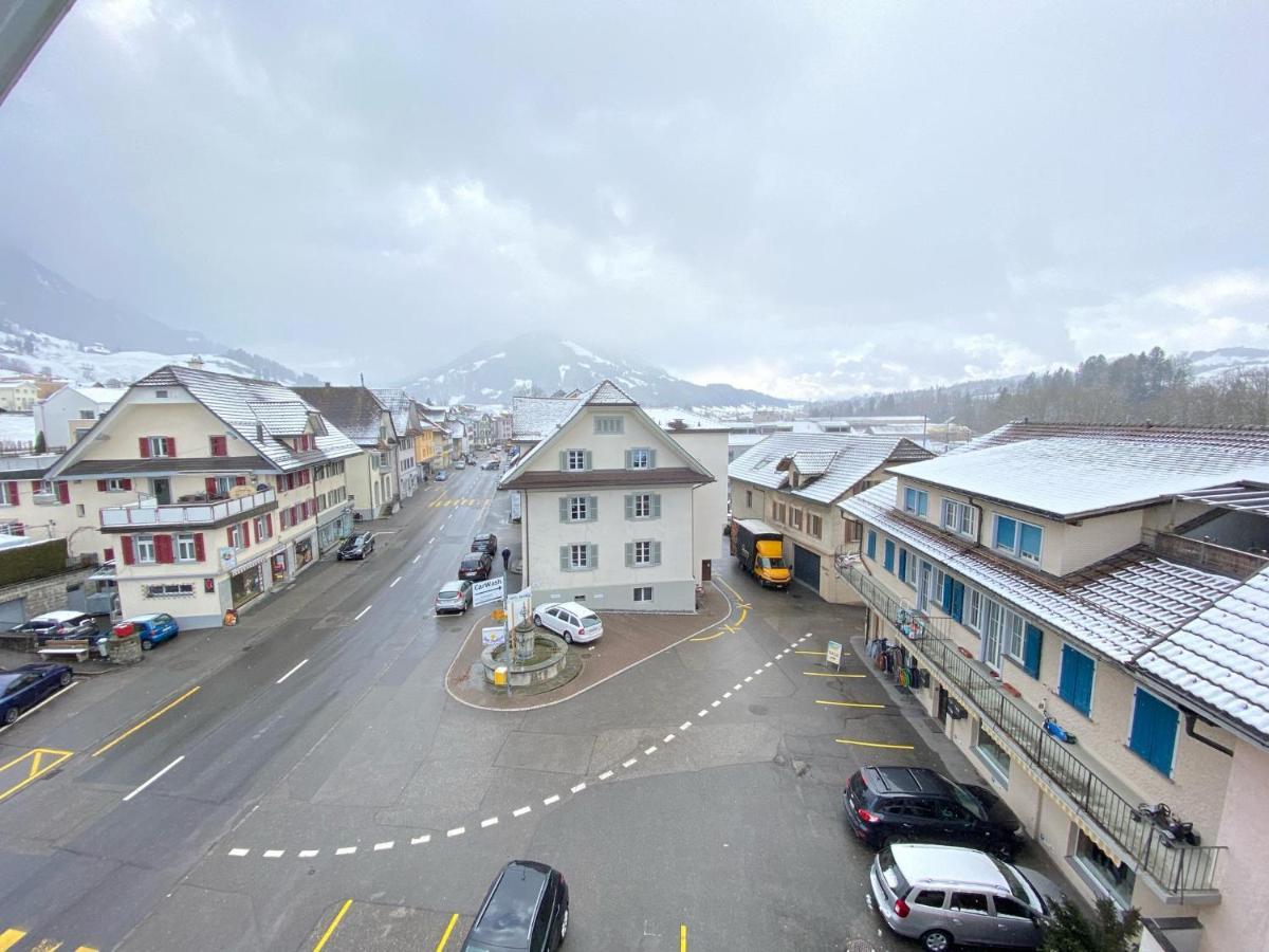 Hotel Adler Schupfheim 外观 照片