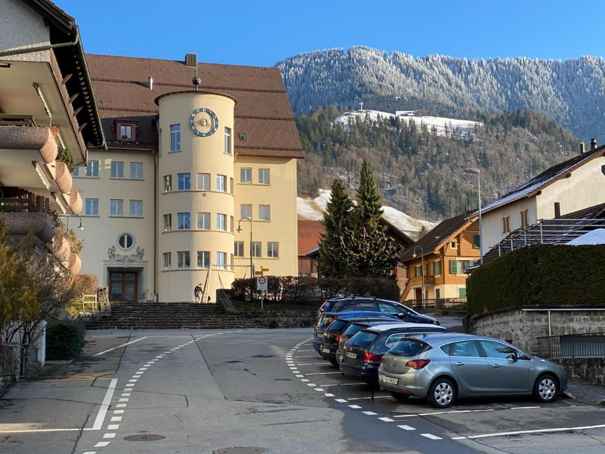 Hotel Adler Schupfheim 外观 照片